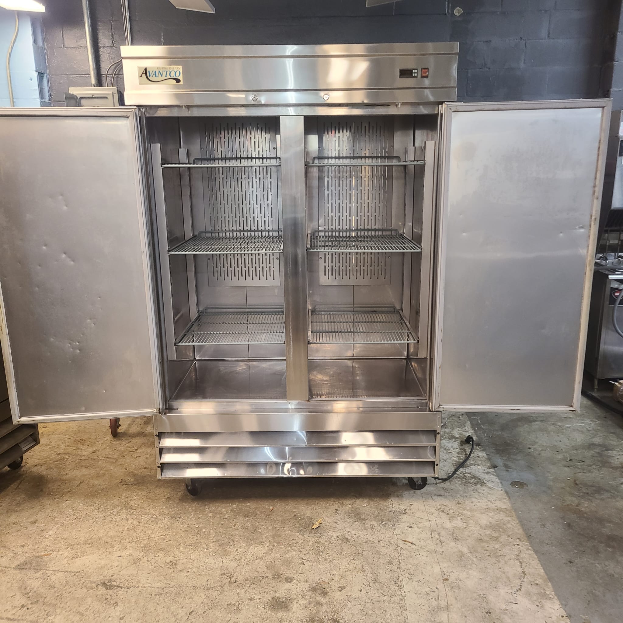 NSF 2Glass Door Stainless Steel Commercial Freezer CFD-2FFGSS
